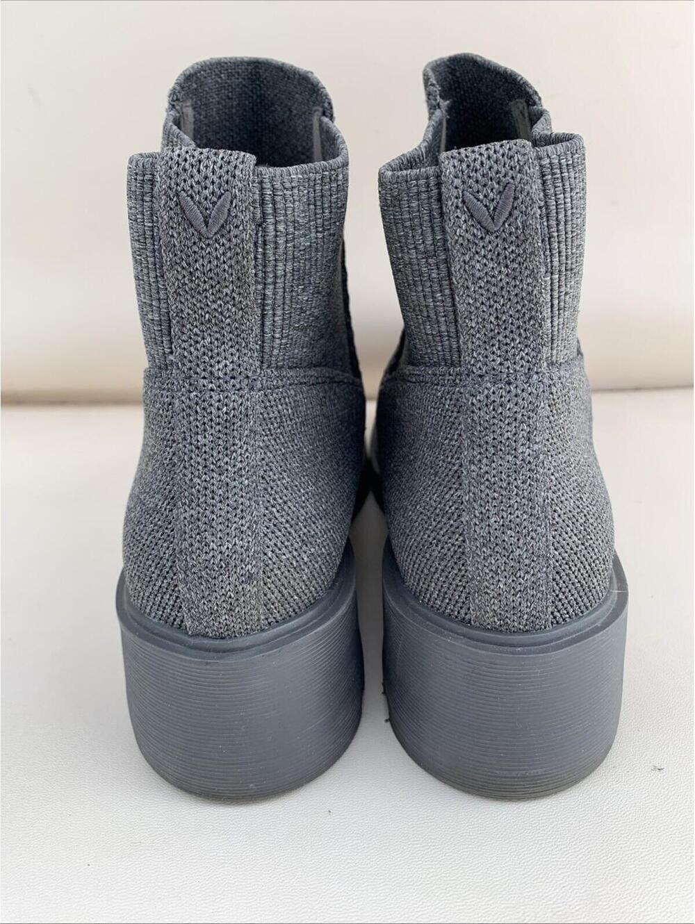 VIVAIA Boots Everly Round Toe Platform Knit Travel Gray Lug Sole 39 Or 8.5 9 Us - Picture 6 of 12